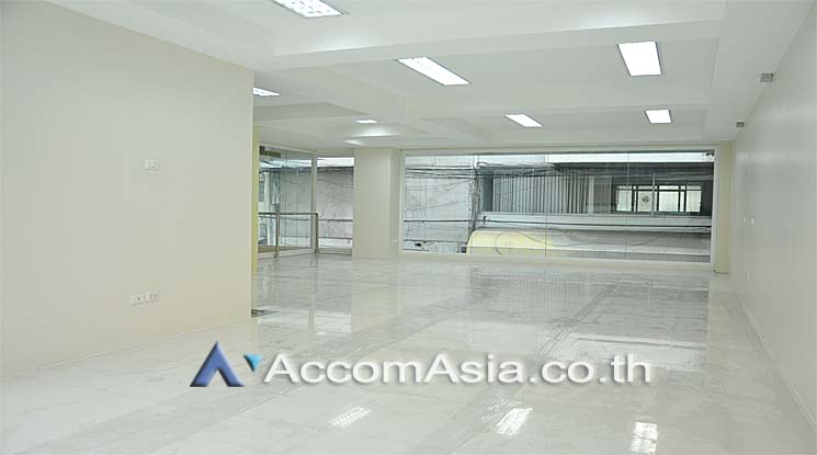 7  Office Space For Sale in Silom ,Bangkok BTS Sala Daeng AA13149